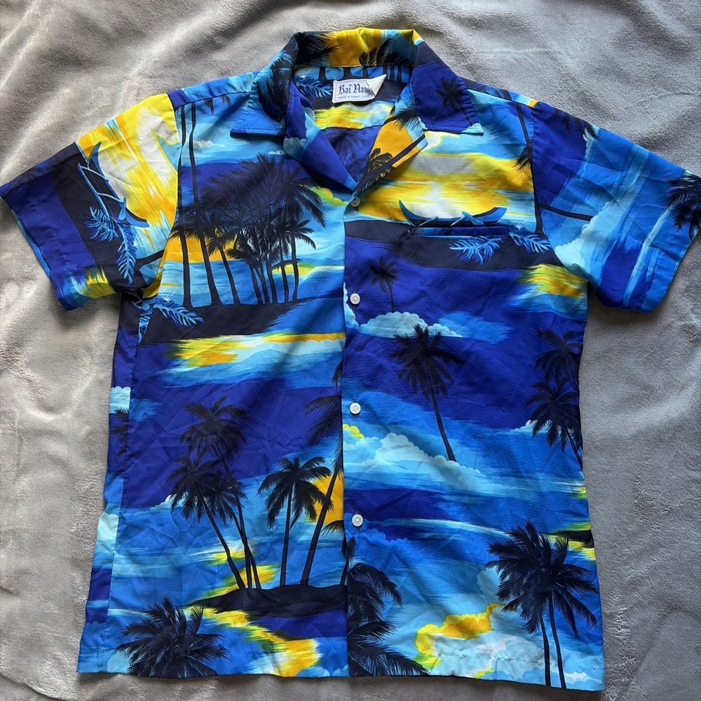 Vintage Mens Kai Nani Hawaiian Shirt Multicolor Size Medium Button Front Up